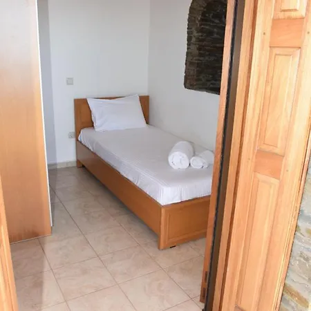 Holiday home Andros Escape