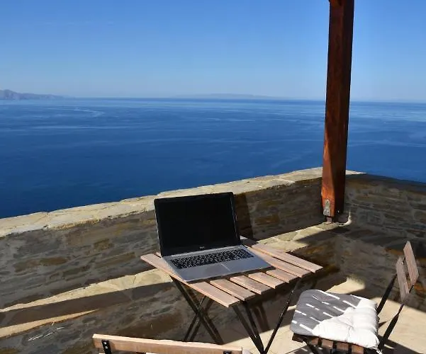 Andros Escape Semesterbostad *