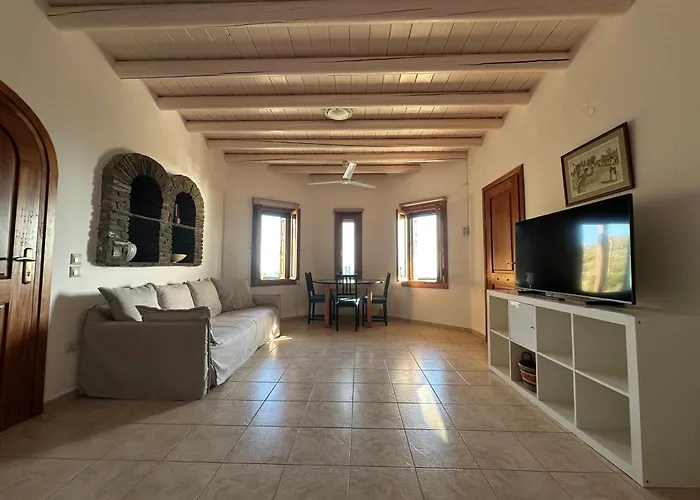 Andros Escape Hébergement de vacances Korthio